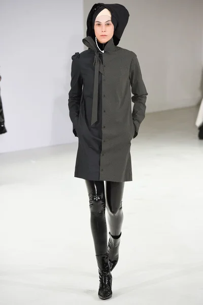 Look 22